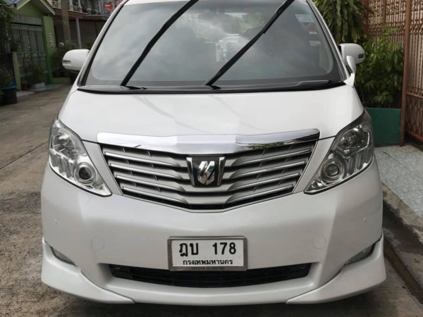 Toyota Alphard ปี 2010 สีขาว