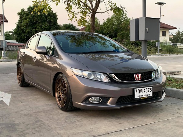 Honda Civic FB ปี 2012 สีเทา