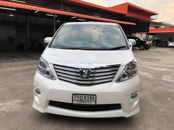 Toyota Alphard ปี 2010 สีขาว