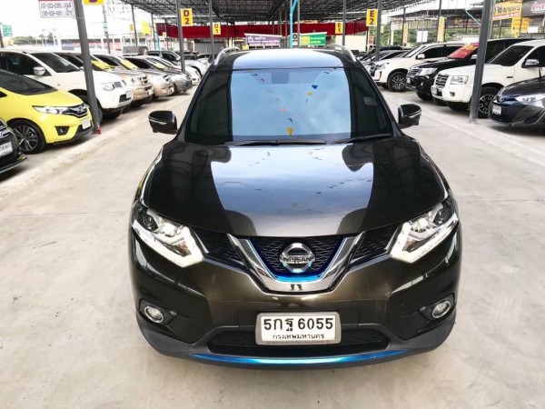 Nissan X-trail ปี 2016 สีเทา