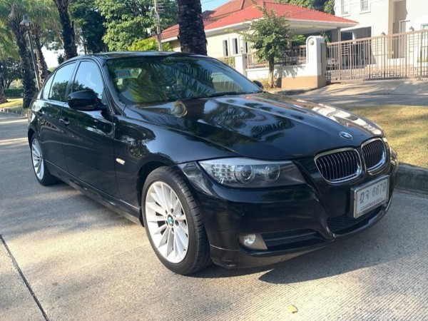 BMW 3 Series Gen5 E90 320d ปี 2010 สีดำ