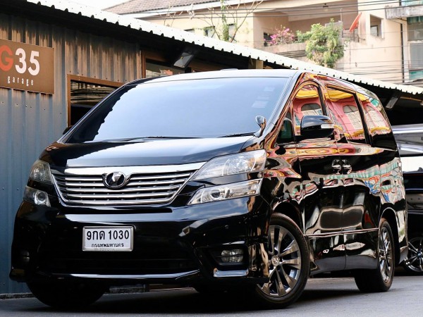 Toyota Vellfire ปี 2010 สีดำ