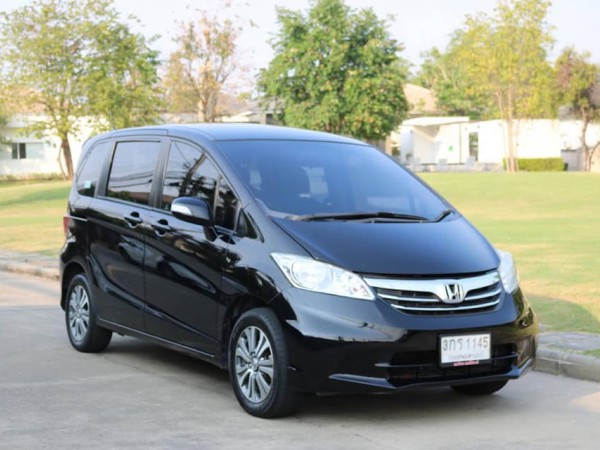 Honda Freed ปี 2014 สีดำ