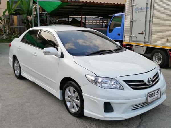 Toyota Corolla Altis ปี 2009 สีขาว