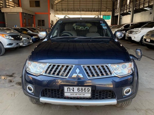 Mitsubishi Pajero Sport ปี 2012 สีน้ำเงิน