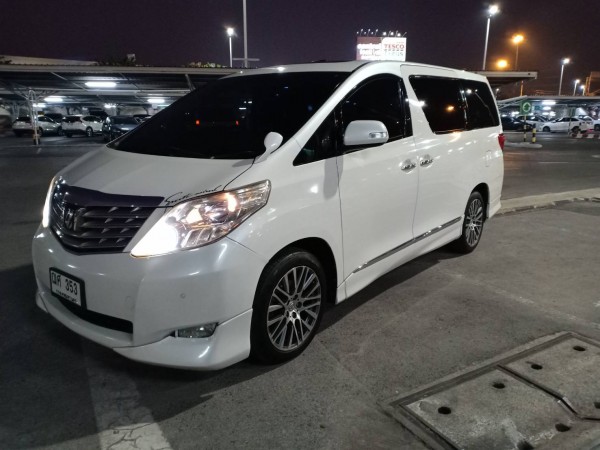 Toyota Alphard ปี 2010 สีขาว