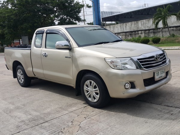 Toyota Hilux Vigo Vigo Extra cab ปี 2013 สีเทา