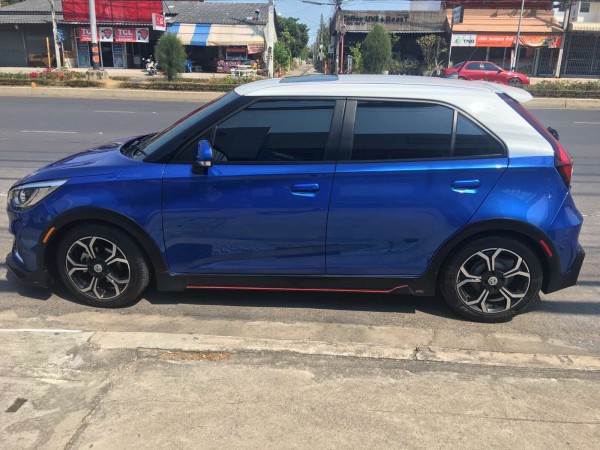 MG3 ไมเนอร์เชนจ์ ปี 2019 สีฟ้า