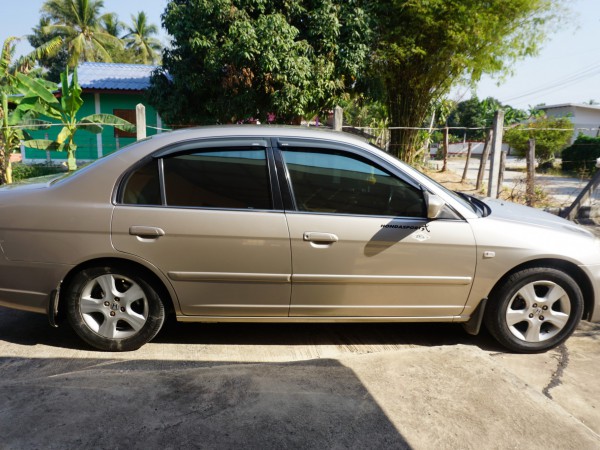 Honda Civic ES (Dimension) ปี 2001 สีทอง