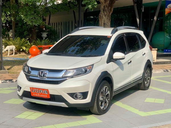 Honda BR-V ปี 2016 สีขาว