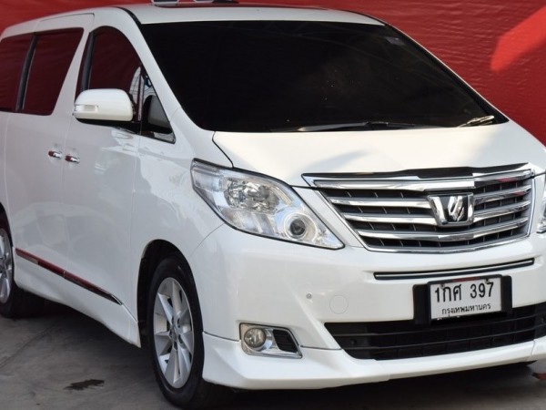 Toyota Alphard ปี 2013 สีขาว