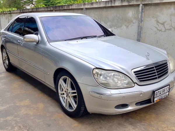 Mercedes-Benz S-Class W220 S280 ปี 2001 สีเงิน