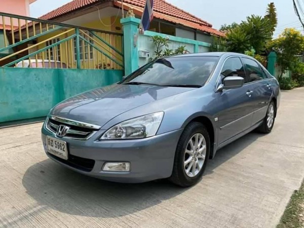 Honda Accord Gen 7 (ปลาวาฬ) ปี 2006 สีเทา