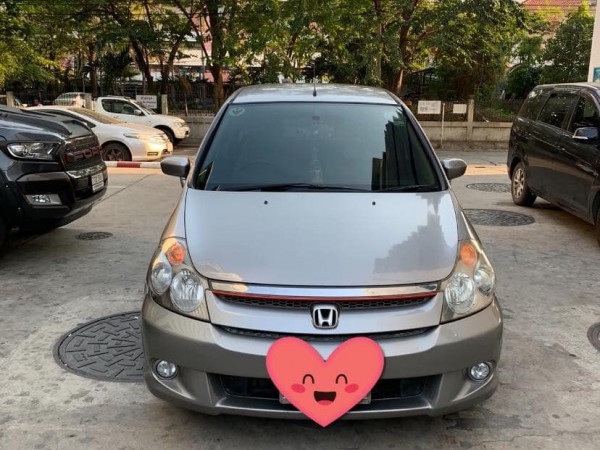 Honda Stream ปี 2005 สีเทา