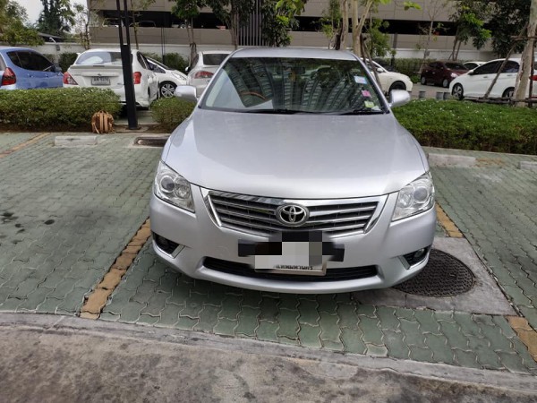 Toyota Camry (ACV40) ปี 2011 สีเงิน