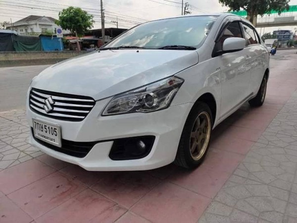 Suzuki Ciaz ปี 2017 สีขาว