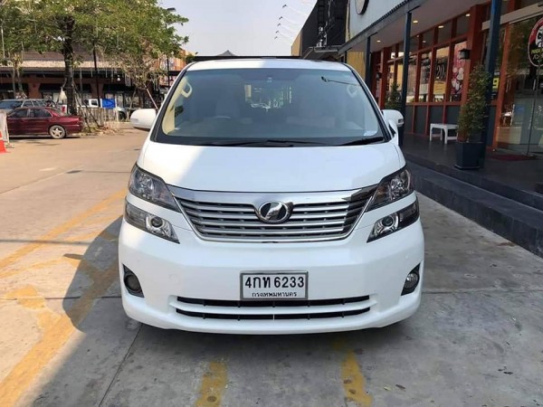 Toyota Vellfire ปี 2009 สีขาว