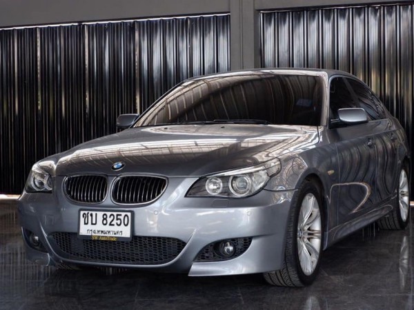 BMW 5 Series E60 523i ปี 2007 สีเทา