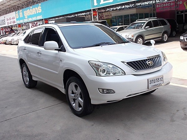 Toyota Harrier ปี 2008 สีขาว