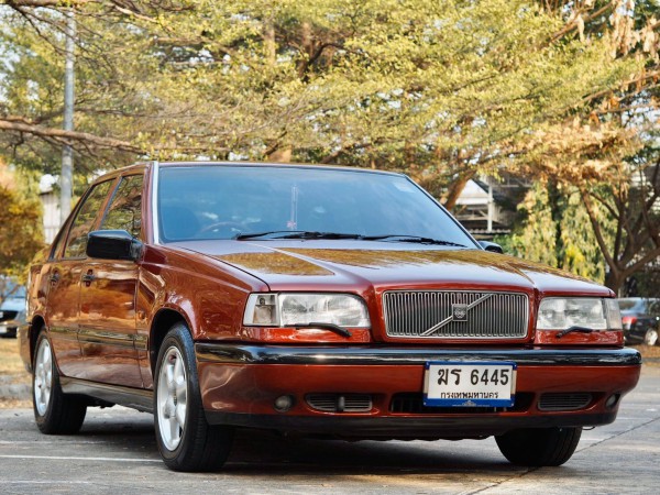 Volvo 850 ปี 1997 สีแดง