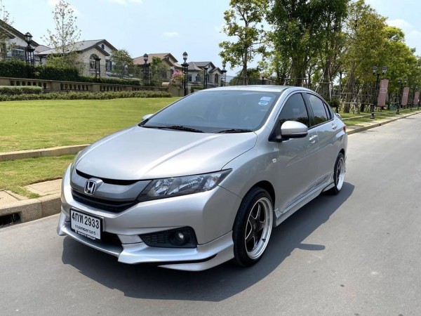 Honda City ปี 2015 สีเงิน