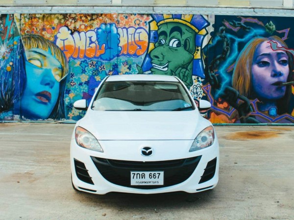 Mazda 3 ปี 2012 สีขาว