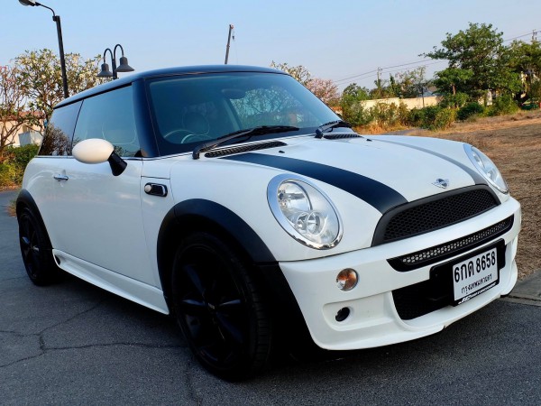 Mini Cooper (Hatch) R50 ปี 2003 สีขาว