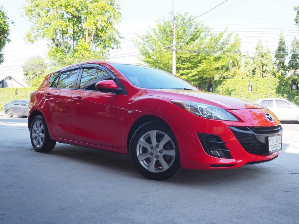 Mazda 3 ปี 2013 สีแดง