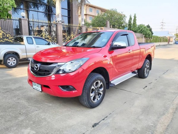 Mazda BT-50 PRO Free Style Cab ปี 2017 สีแดง