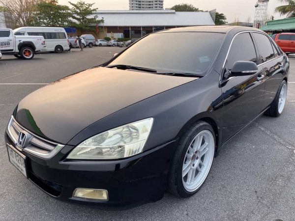 Honda Accord Gen 7 (ปลาวาฬ) ปี 2003 สีดำ