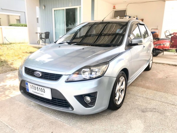 Ford Focus ปี 2010 สีเงิน