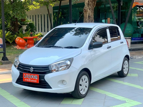 Suzuki Celerio ปี 2015 สีขาว