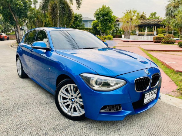 BMW 1 Series F20 116i ปี 2014 สีน้ำเงิน