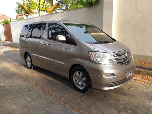 Toyota Alphard ปี 2004 สีทอง