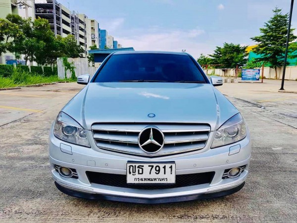 Mercedes-Benz C-Class W204 C200 ปี 2009 สีเงิน