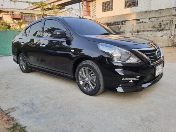 Nissan Almera ปี 2016 สีดำ