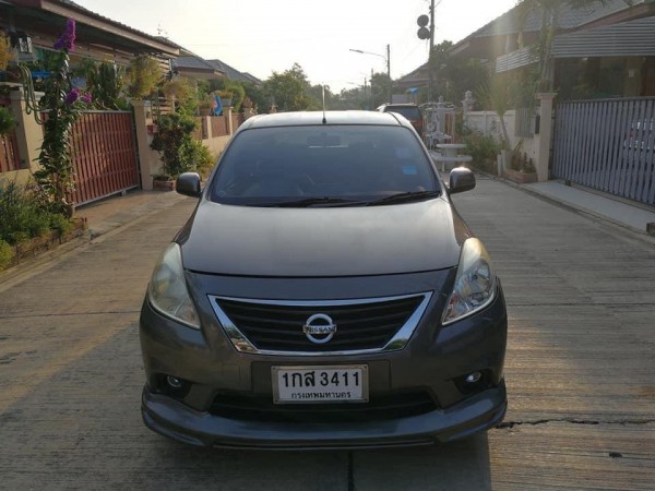 Nissan Almera ปี 2013 สีเทา