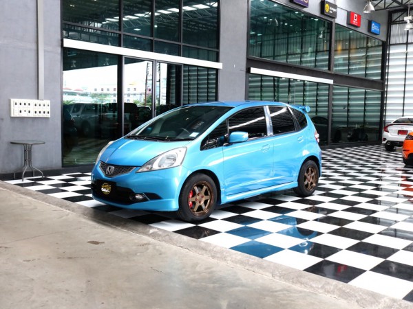 Honda Jazz GE ปี 2010 สีน้ำเงิน