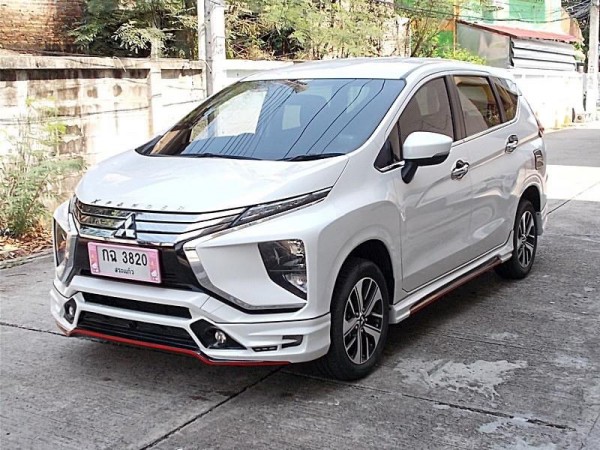 Mitsubishi Xpander ปี 2018 สีขาว