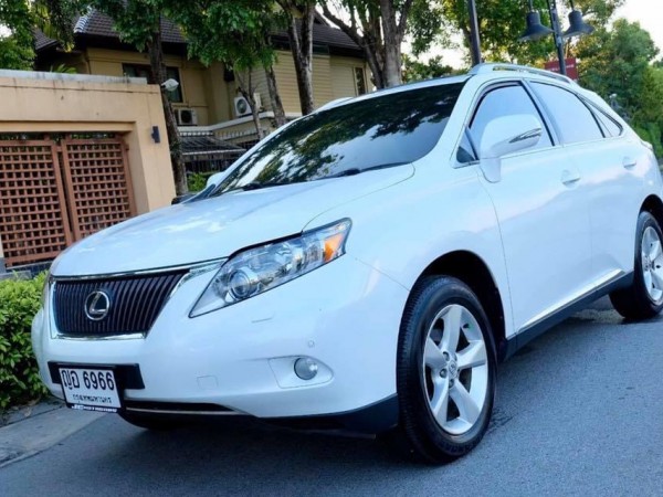 Lexus RX270 ปี 2011 สีขาว