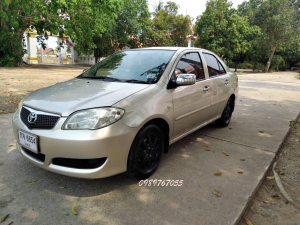 Toyota Vios ปี 2007 สีทอง