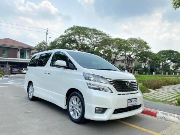 Toyota Vellfire 2.4Z