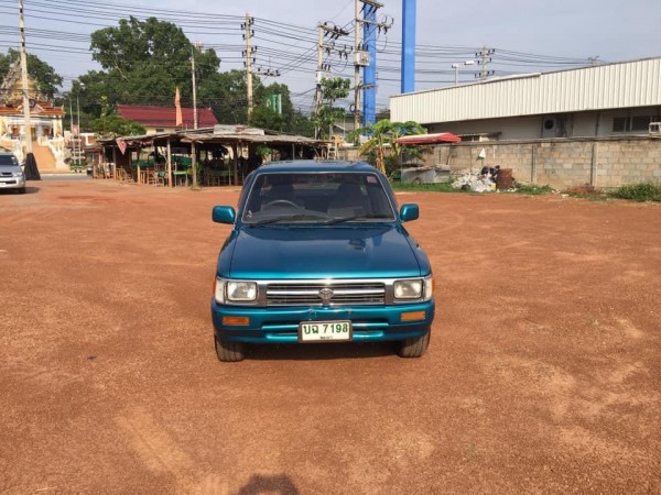 Toyota Hilux Mighty-x ปี 1996