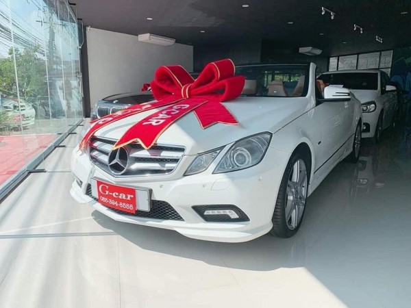 Mercedes-Benz E-Class A207 E250 ปี 2012 สีขาว