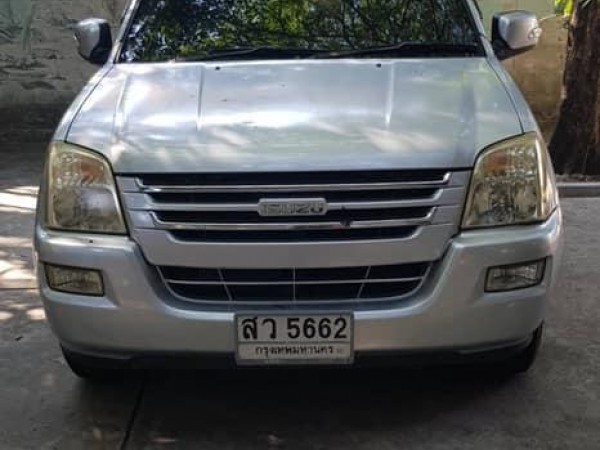 Isuzu D-Max CAB4 ปี 2006 สีเทา