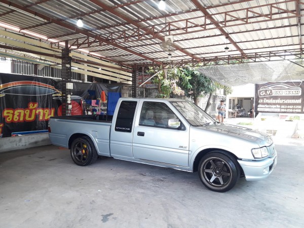 Isuzu TFR Dragon ปี 2000 สีเทา