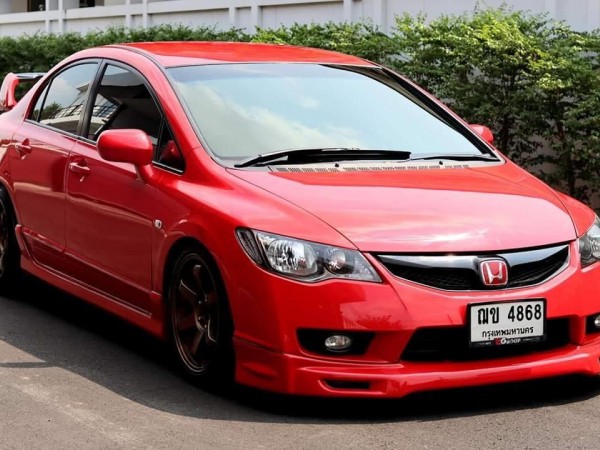 Honda Civic FD ปี 2010 สีแดง