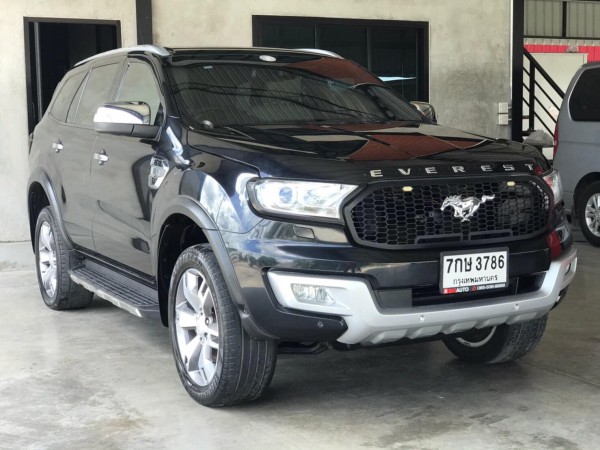 Ford Everest ปี 2018 สีดำ