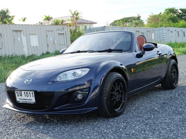 Mazda MX-5 ปี 2008 สีน้ำเงิน