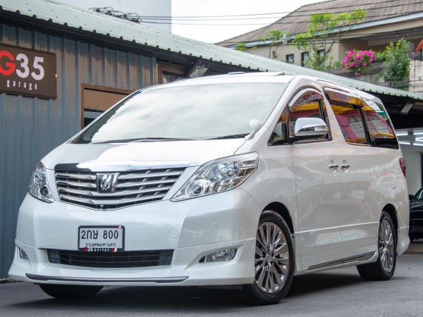 Toyota Alphard ปี 2012 สีขาว